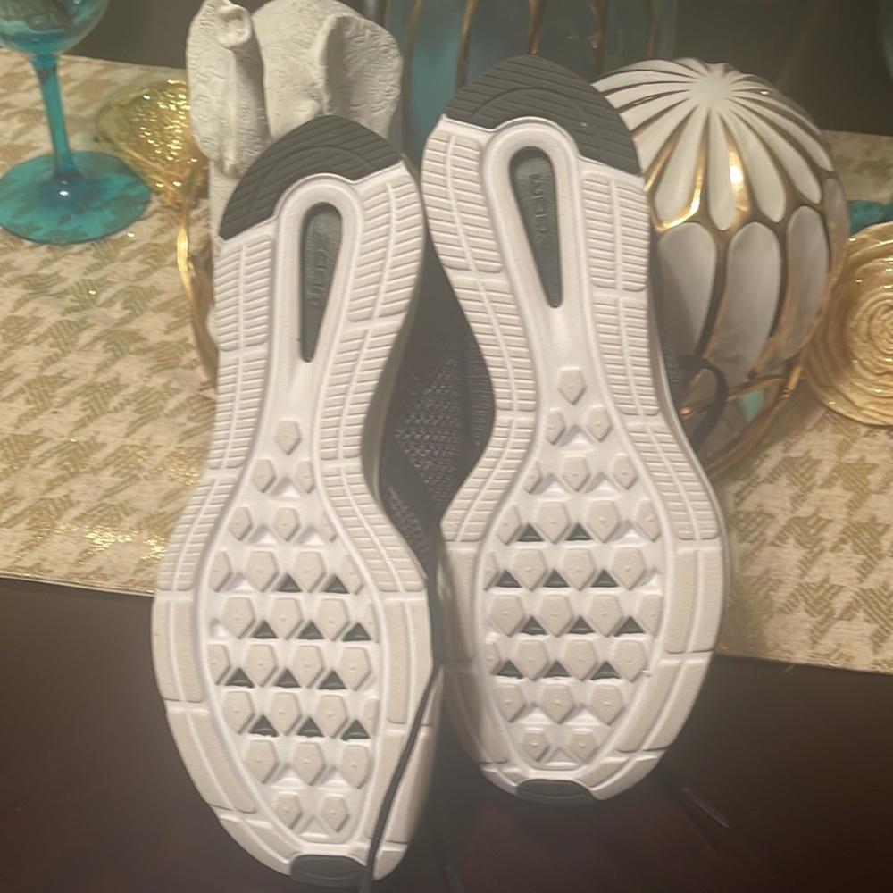 nike zoom strike price